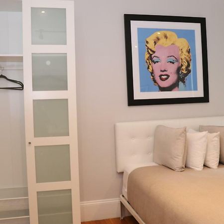A Stylish Stay W/ A Queen Bed, Heated Floors.. #31 Brookline Exterior foto
