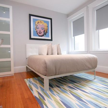 A Stylish Stay W/ A Queen Bed, Heated Floors.. #31 Brookline Exterior foto